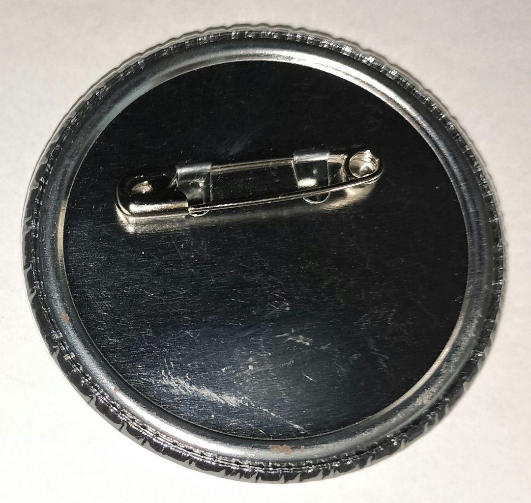 NARUTO 万華鏡写輪眼 イタチ 缶バッジ J-WORLD イタチ真伝篇 - メルカリ