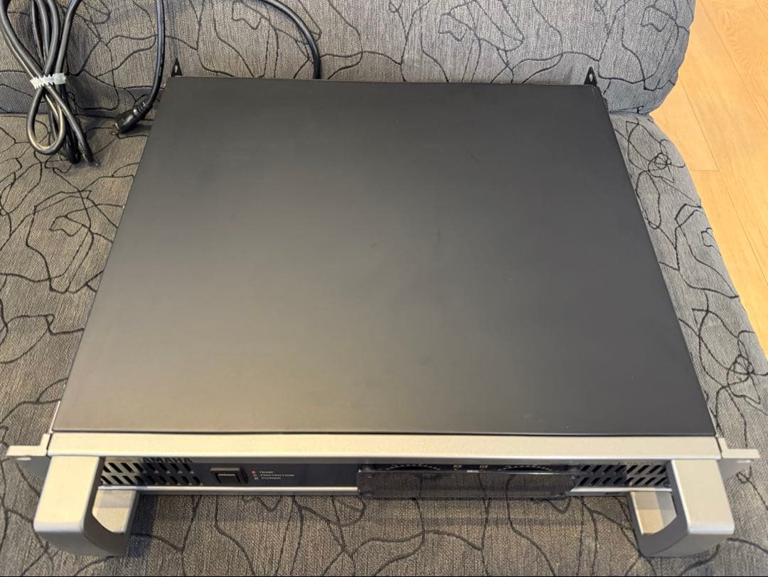【中古美品】YAMAHA パワーアンプ P1000S