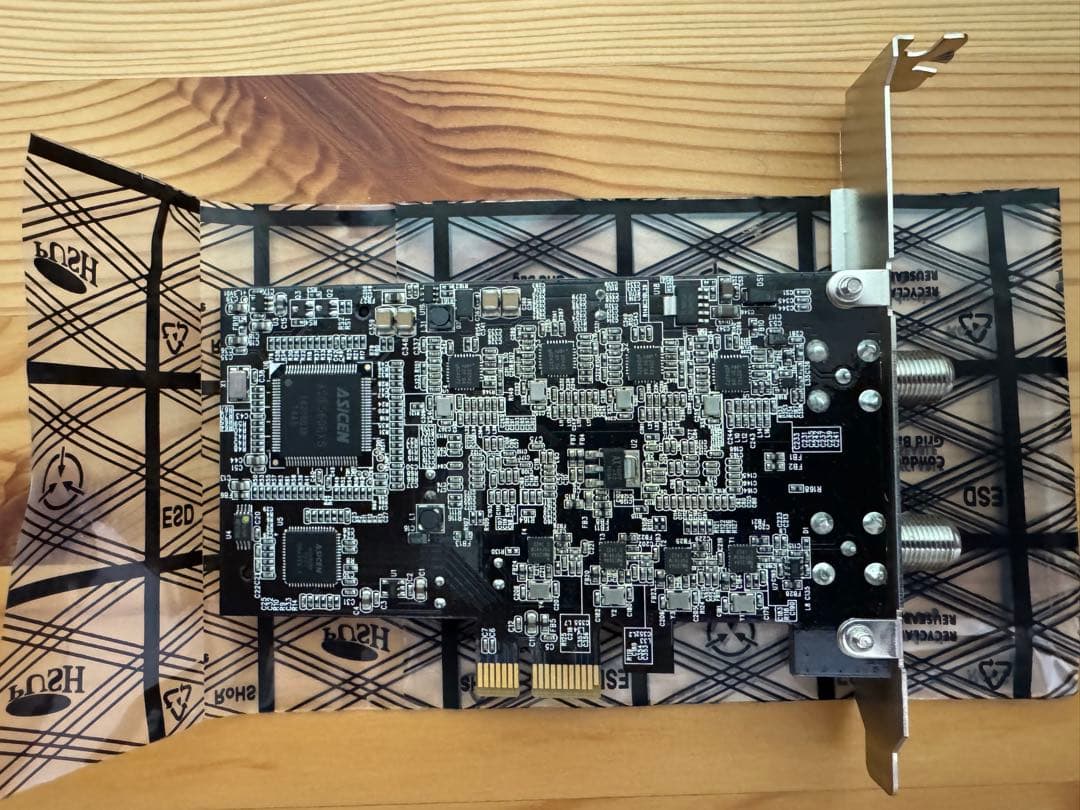PLEX PX-Q3PE クワッドチューナー　認識確認済