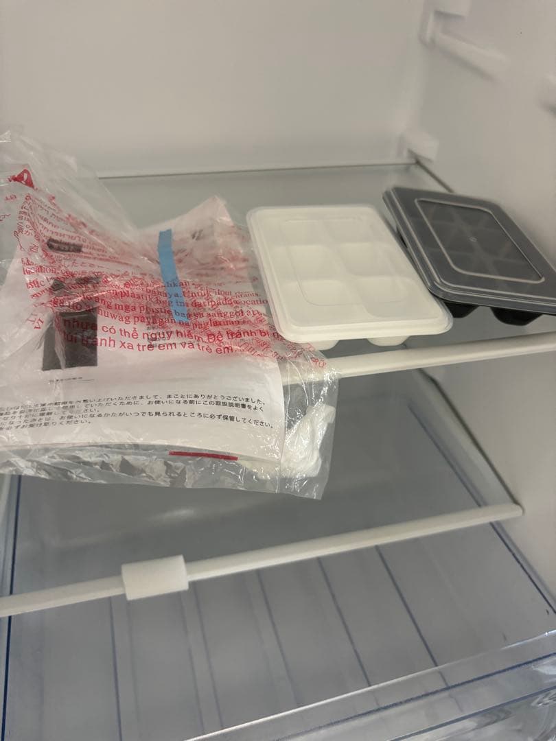 TCL 2023年製 2ドア冷蔵庫 173L 静音、省エネ設計 スリムサイズ