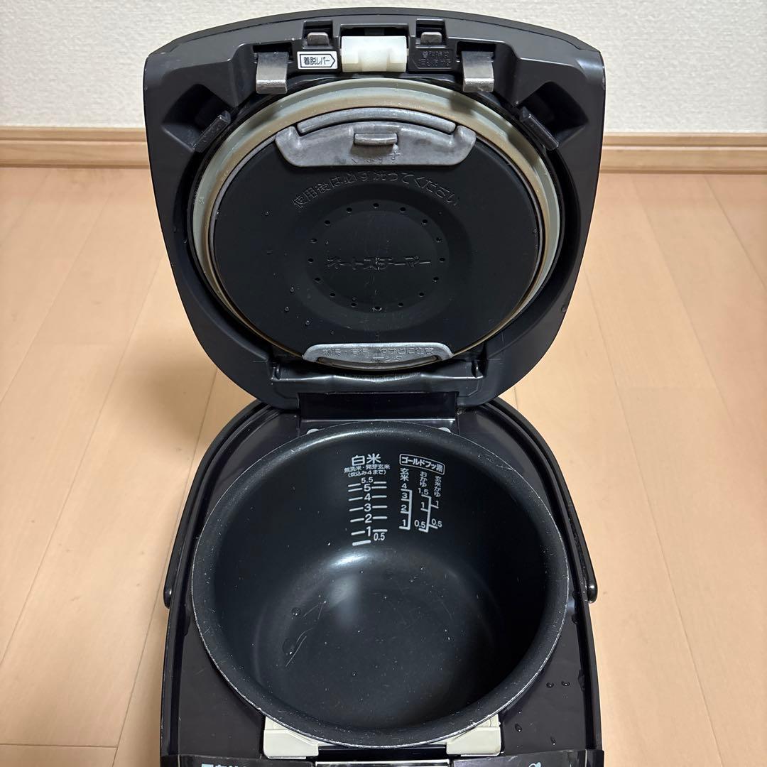 HITACHI 圧力IHジャー炊飯器　RZ-HV100K