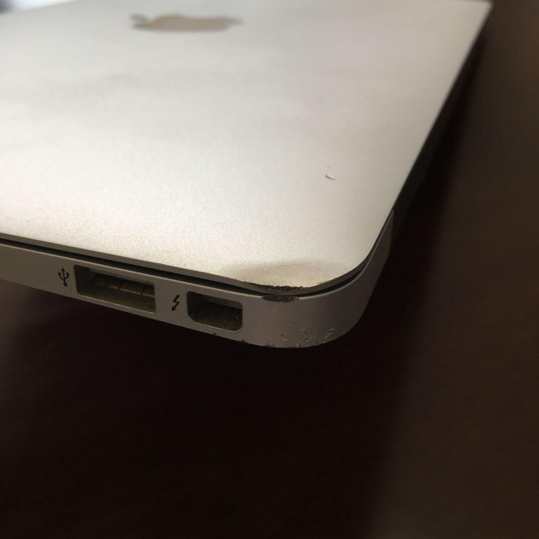 Apple MacBook Air 2014 (11インチ)