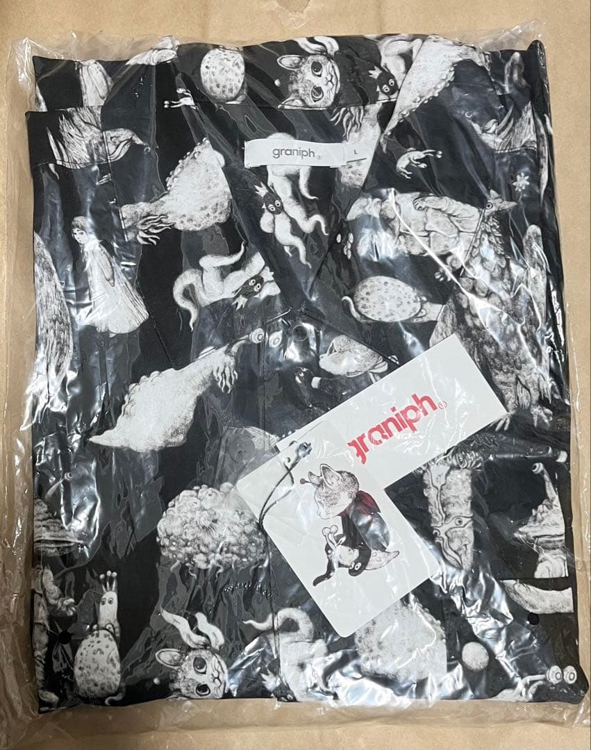 グラニフ ヒグチユウコ ウルトラマン 半袖シャツL - メルカリ