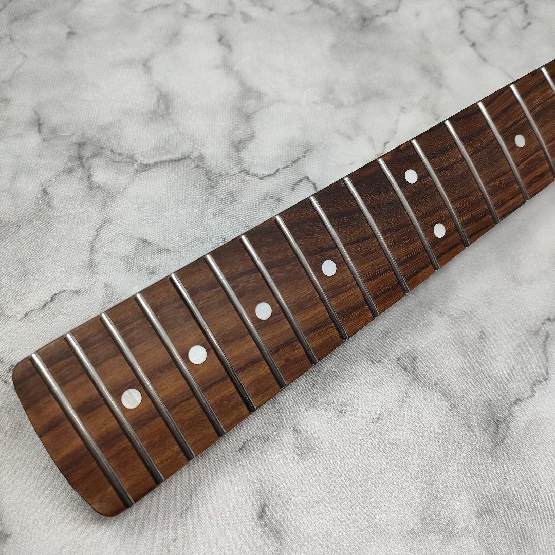 新品 ストラト用 フレイムメイプル ギターネック 22F ローズウッド指板