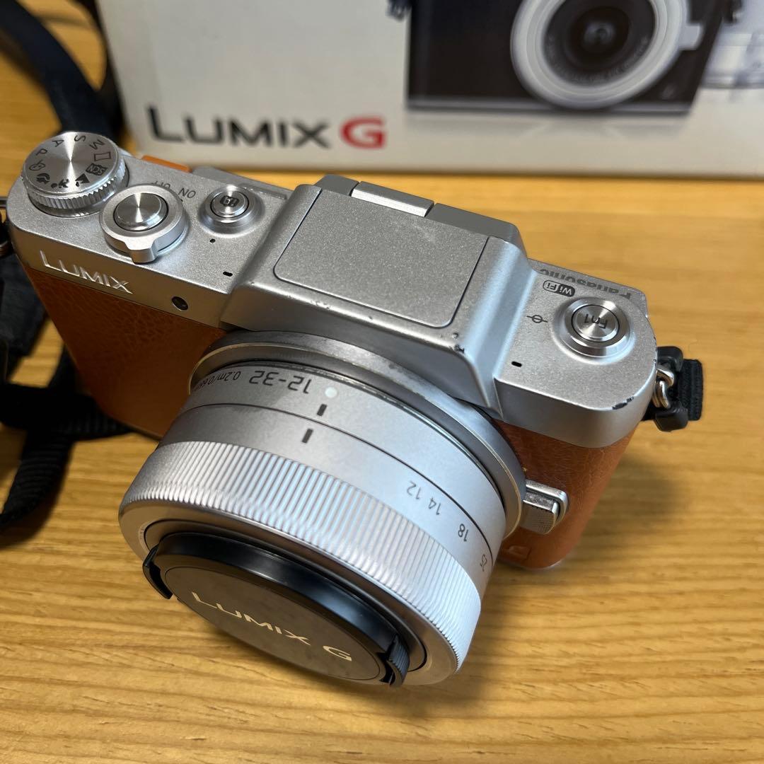 デジタルカメラ LUMIX DMC-GF7W