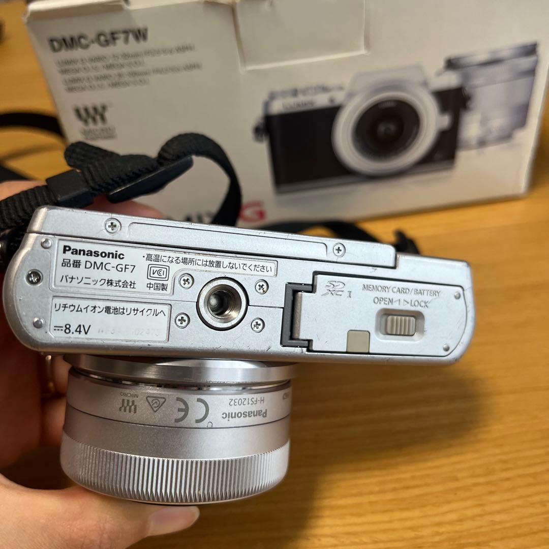 デジタルカメラ LUMIX DMC-GF7W