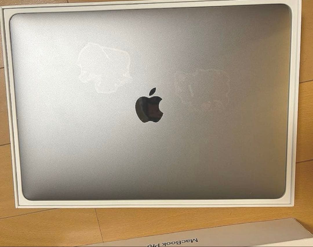 【動作確認済み】MacBook Pro 13.3 8GB 521GB 2018年 MacBook Pro (13-inch, 2018, Thunderbolt 3ポートx 4) - 技術仕様