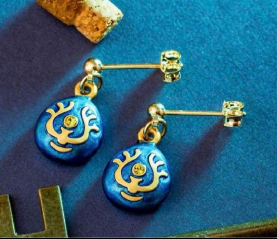 ジブリ 天空の城ラピュタ パルナートポック 飛行石 ピアス 店舗限定品