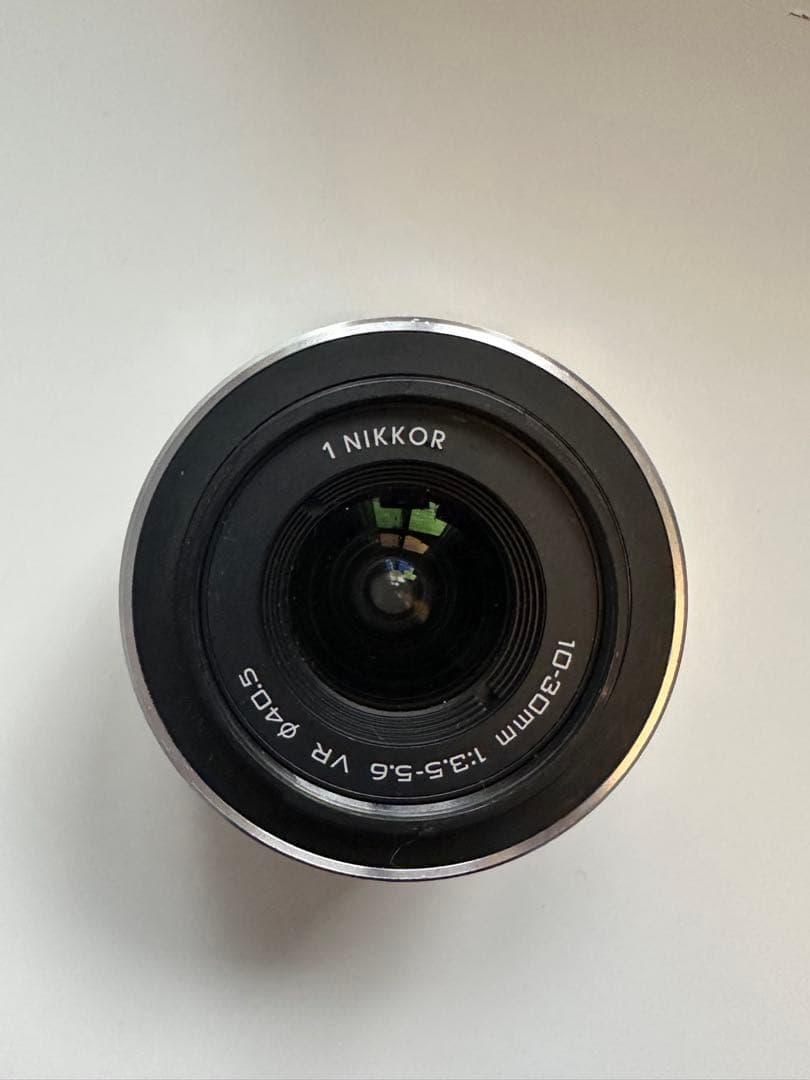 【m】Nikon1 J3 　ミラーレスカメラ 本体とレンズ