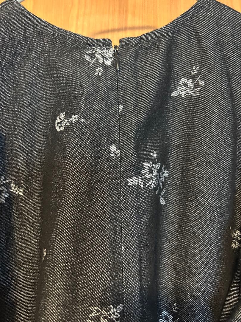 WILFULLY ブラック フラワープリント ロングドレス