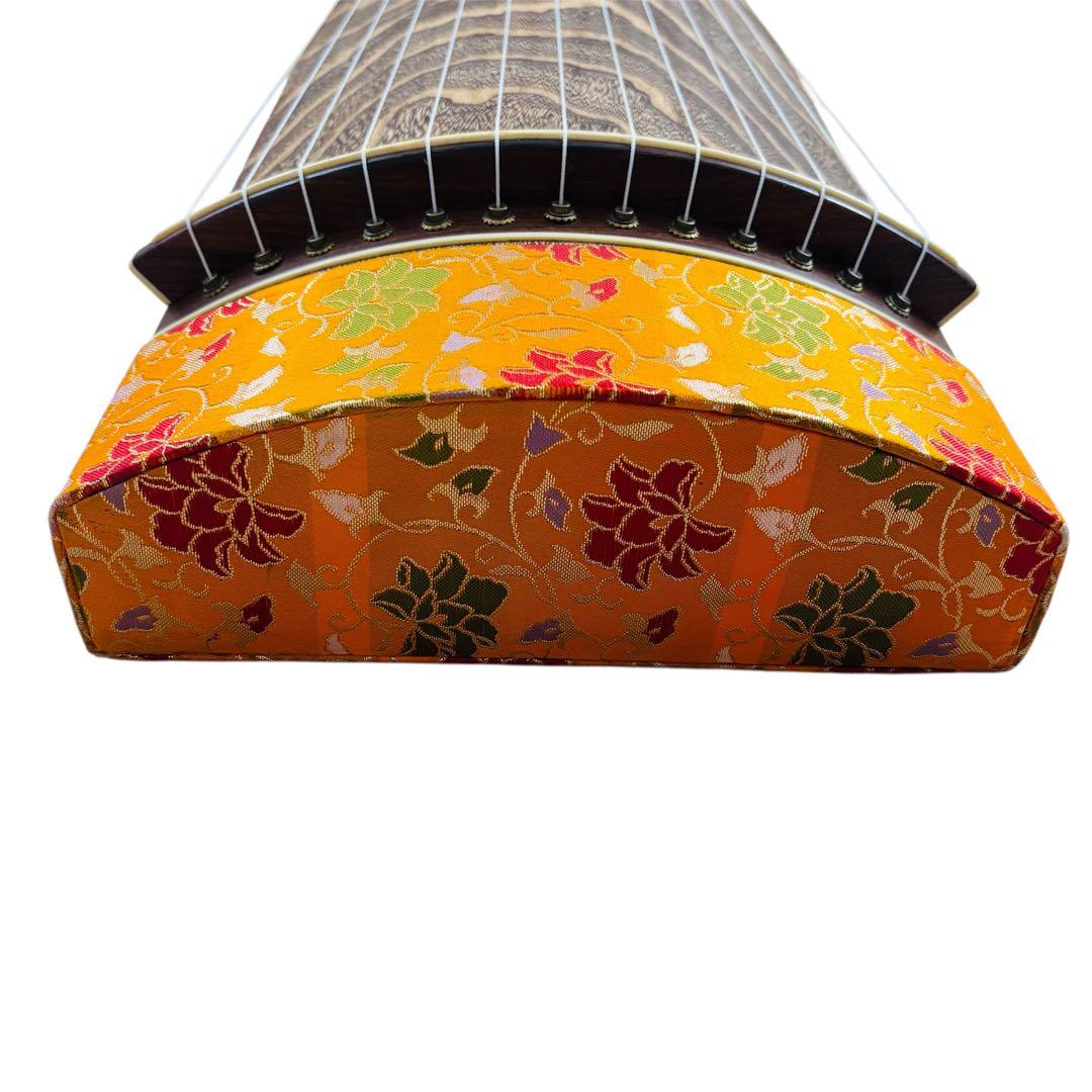 琴 箏 研水 13弦 山田流 並甲 すだれ彫り 蒔絵 全長182cm - メルカリ