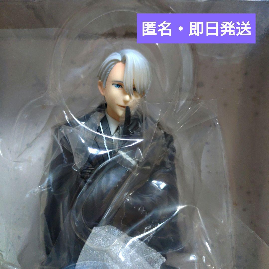 【新品・未開封】ユーリ!!! on ICE　ヴィクトル　フィギュア Amazon.co.jp: ARTFX J ユーリ!!! on ICE ヴィクトル・ニキフォロフ 1