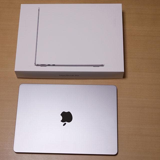 【コバっち】MacBook Air M3 24GB 2TB 13インチ