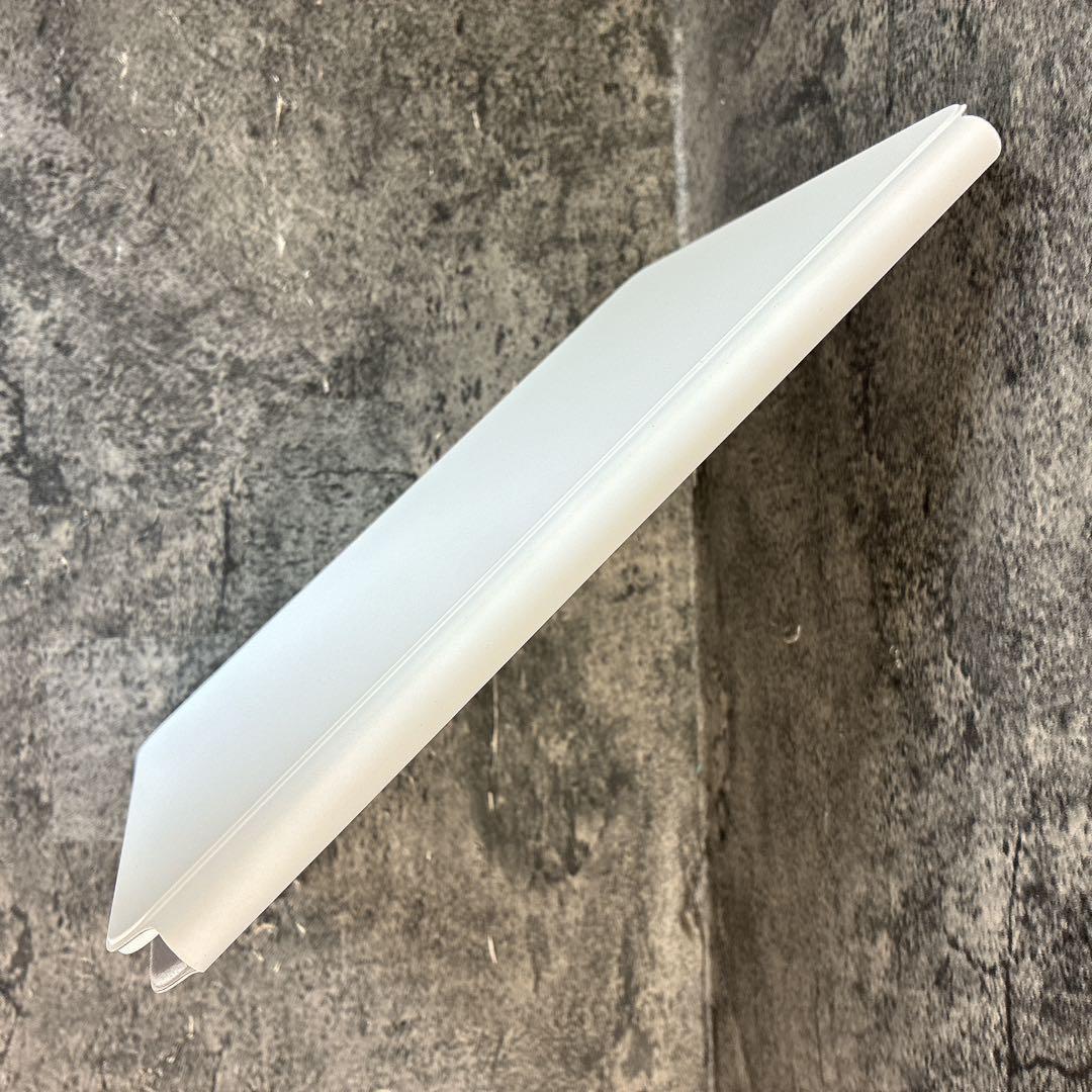 iPad マジックキーボード　アップル　MJQL3J/A A2480 美品