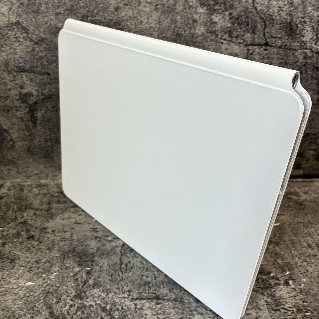 iPad マジックキーボード　アップル　MJQL3J/A A2480 美品