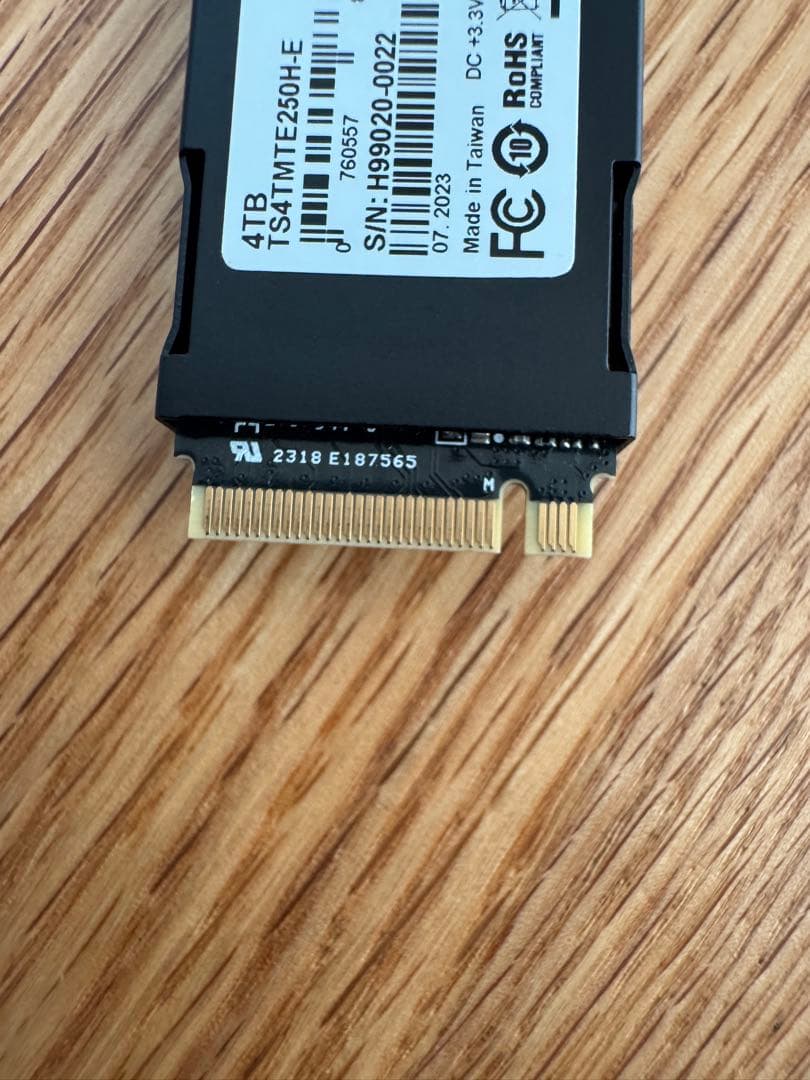 Transcend MT250H M.2 SSD 4TB ヒートシンク付き