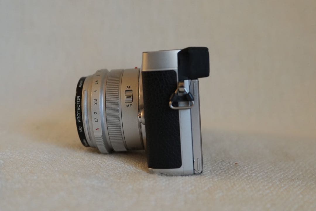 Lumix DMC−GX7MK2LK 単焦点ライカDGレンズキット