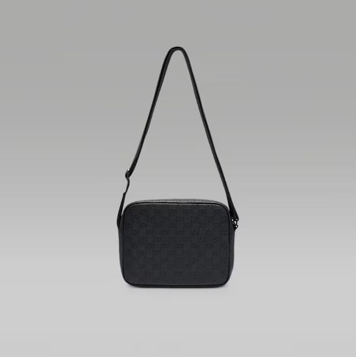 ジョーダンJORDANモノグラム ミニ メッセンジャーバッグ (3.6L)