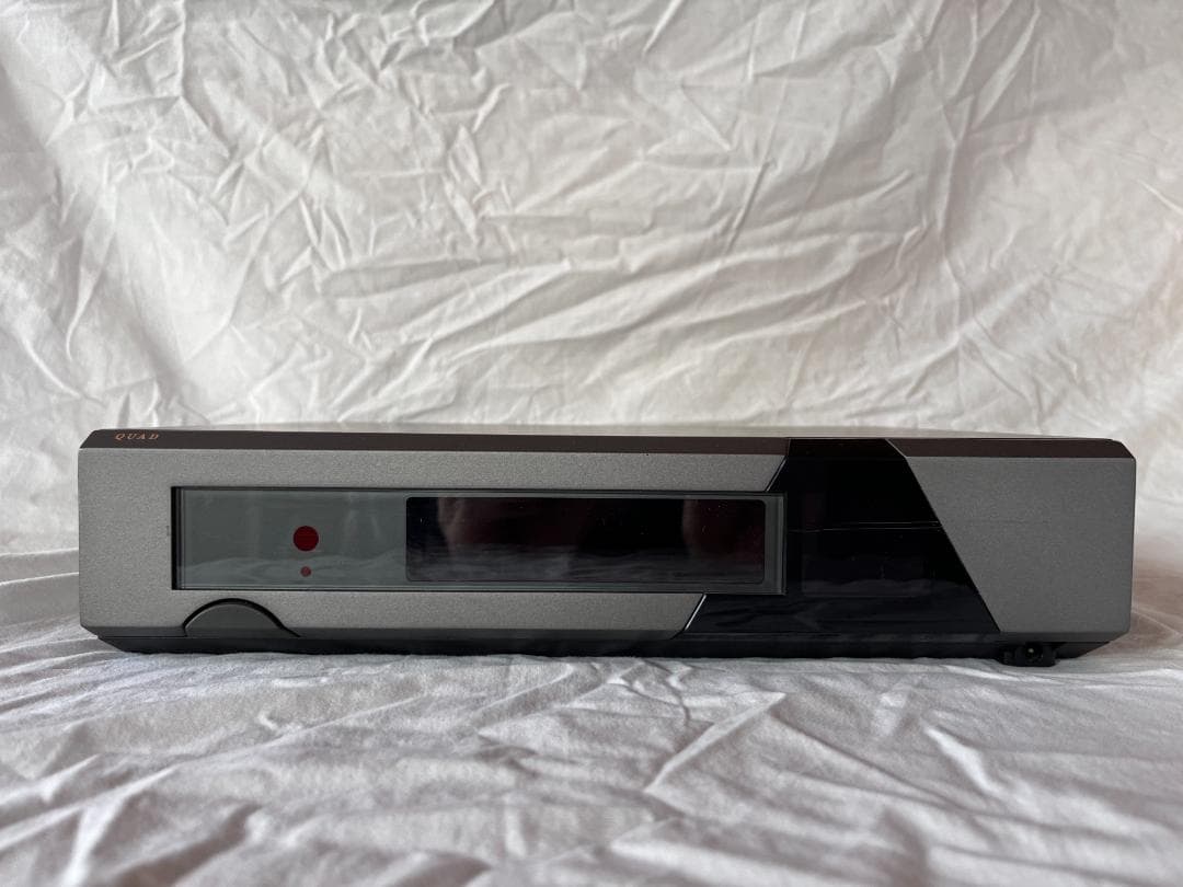 英国の QUAD 606（MKII）/66 ステレオアンプセット