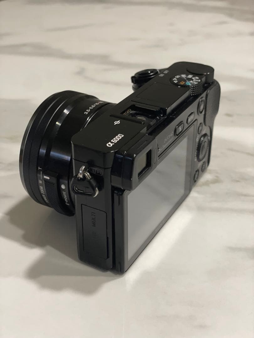 SONY α6000 ミラーレス一眼
