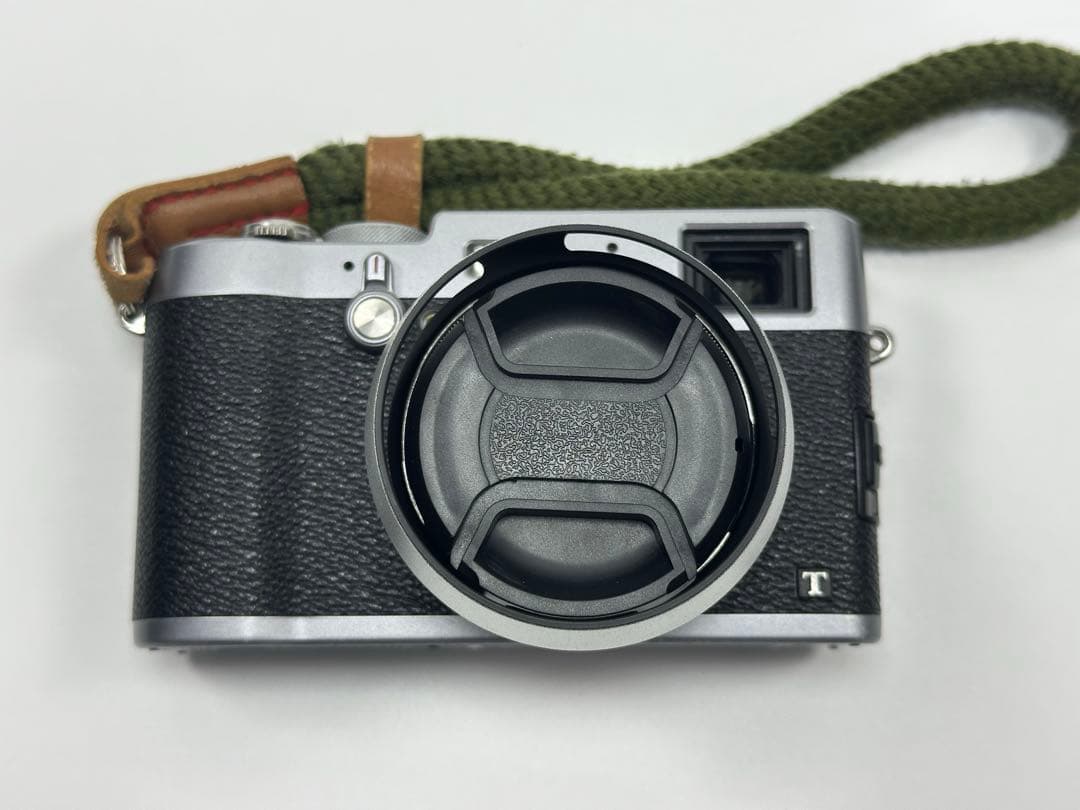 Fujifilm X100T シルバー ショット数9300回