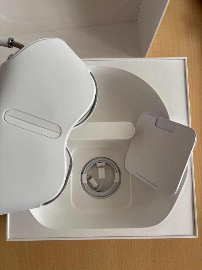 【新品未使用品】Apple AirPods Max シルバー