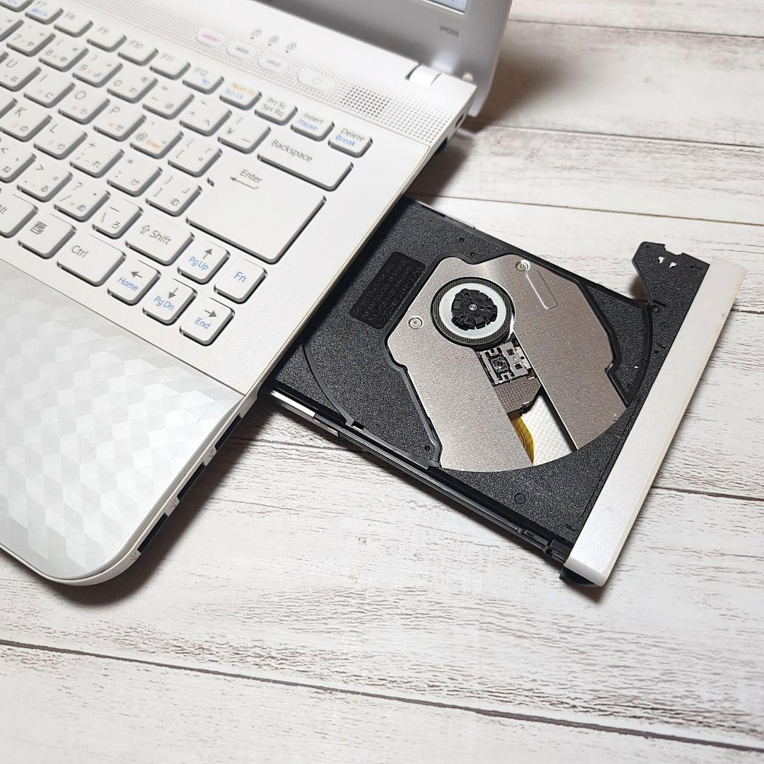 希少な小型VAIO　SONYノートパソコン　すぐ使える　WEBカメラ　設定済み