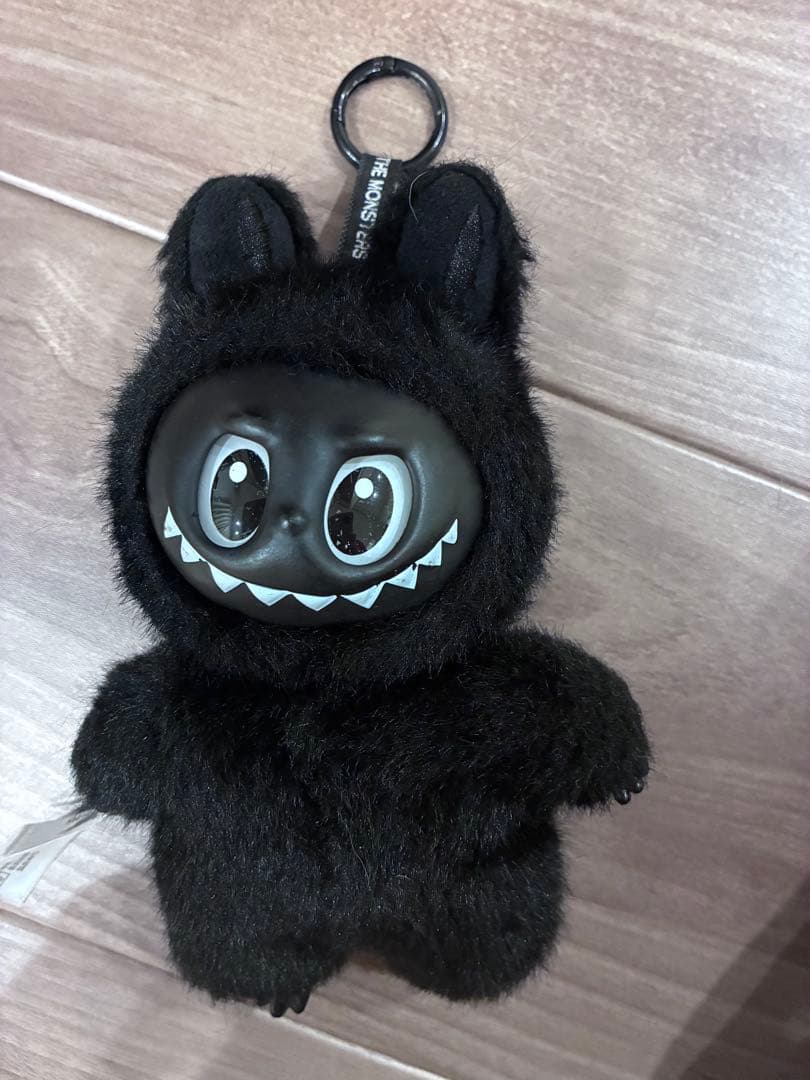 ラブブ 本日限定値下げ - メルカリ