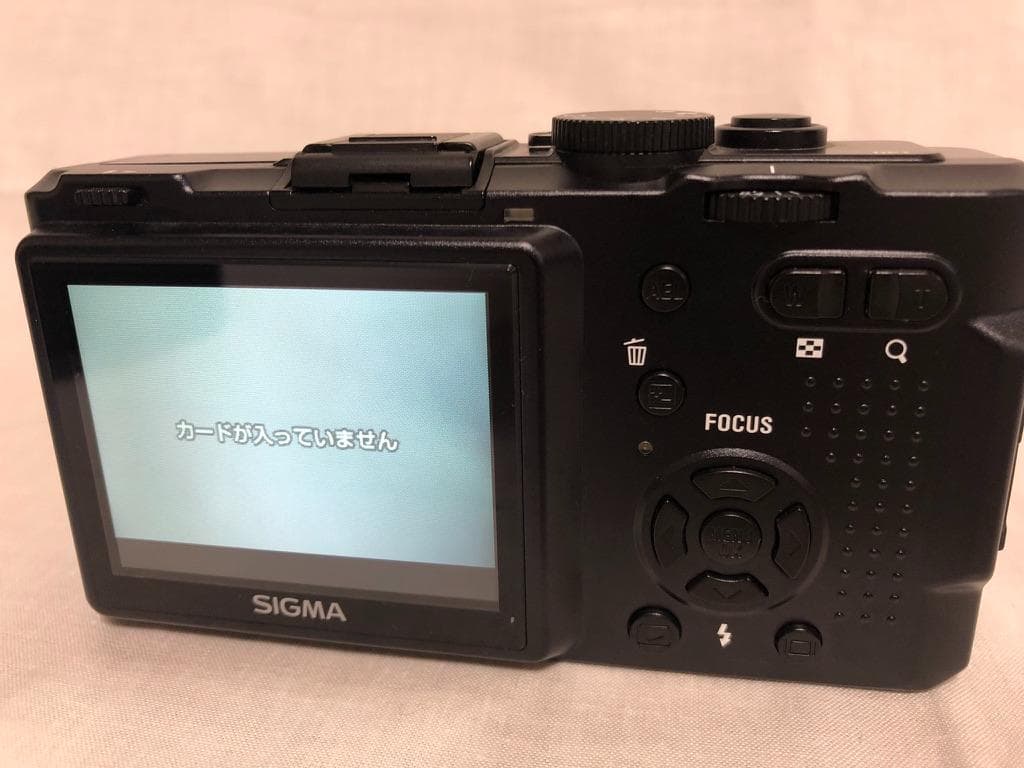 SIGMA DP1 2台セット Foveon ARTISAN&ARTIST