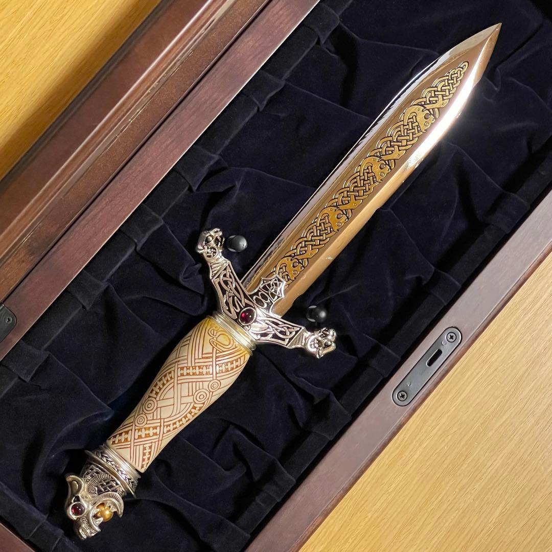 TRAN VAN THANG様専用】フランクリン・ミント社製バイキングの短剣