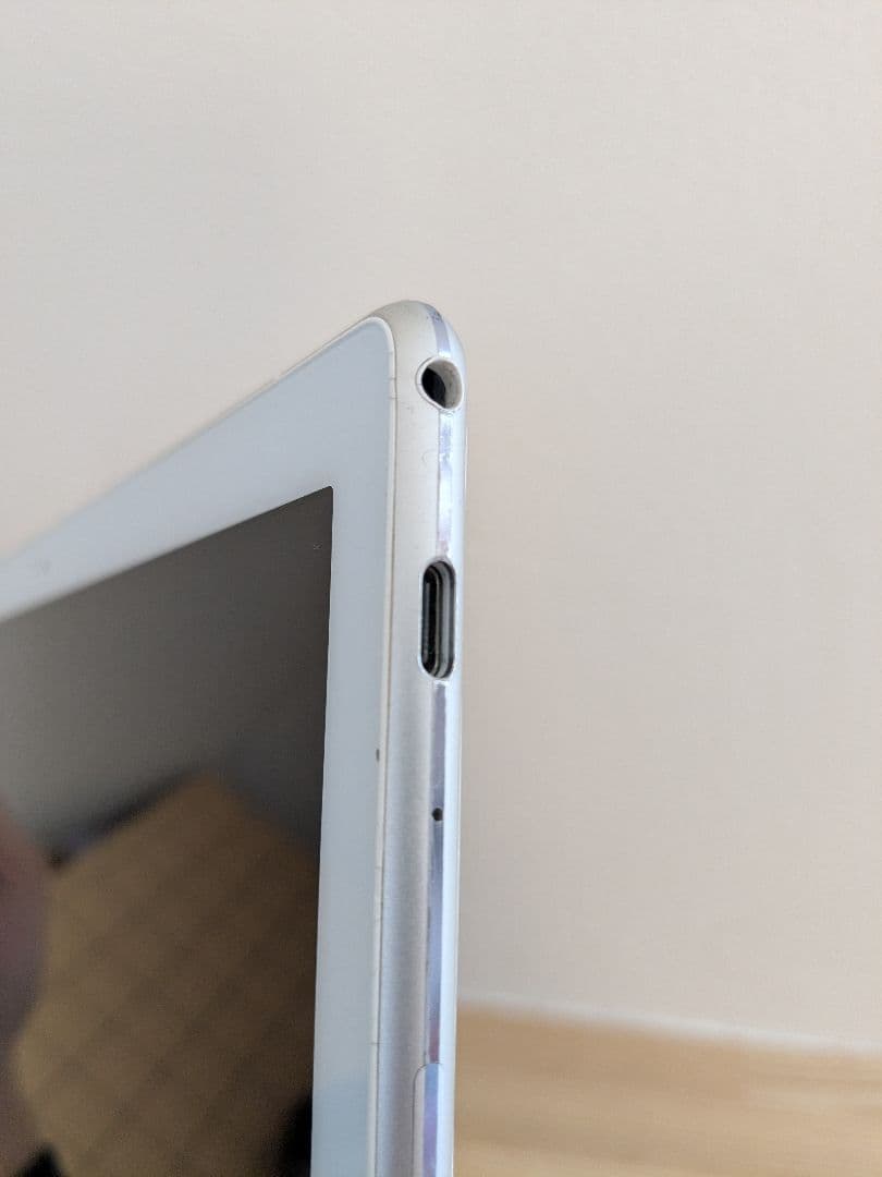 【美品】Lenovo Tab P10 (TB-X705F) 10.1インチ 本体