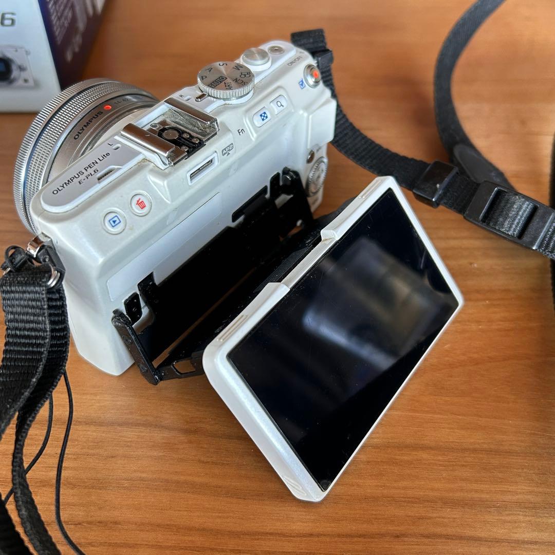 【動作確認済み】OLYMPUS PEN Lite E-PL6 本体と付属品