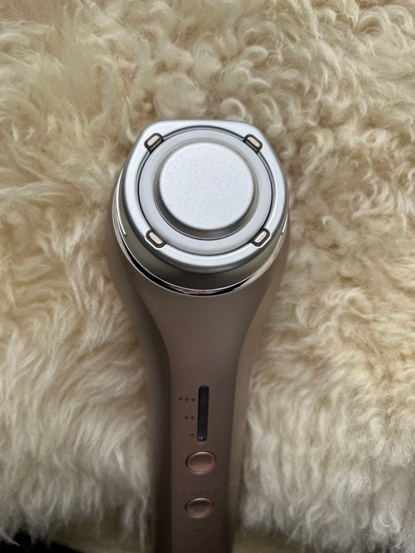 【蓄電池交換済】パナソニック RF美顔器 EH-SR74-N