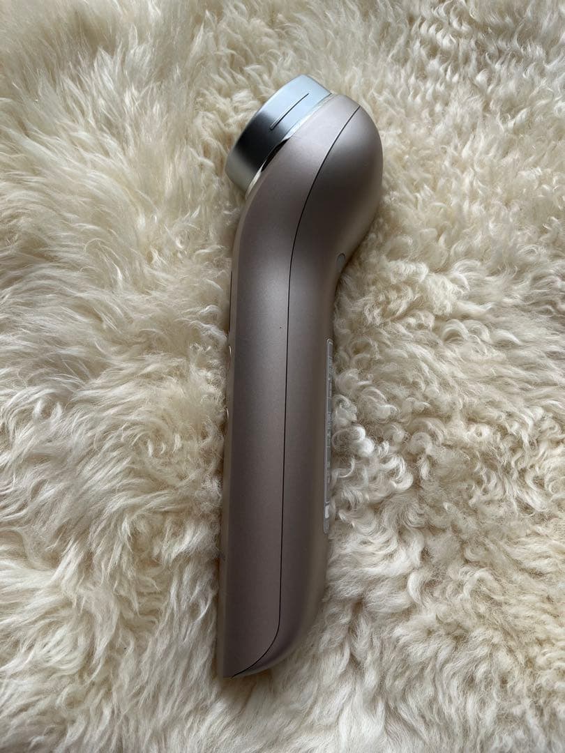 【蓄電池交換済】パナソニック RF美顔器 EH-SR74-N