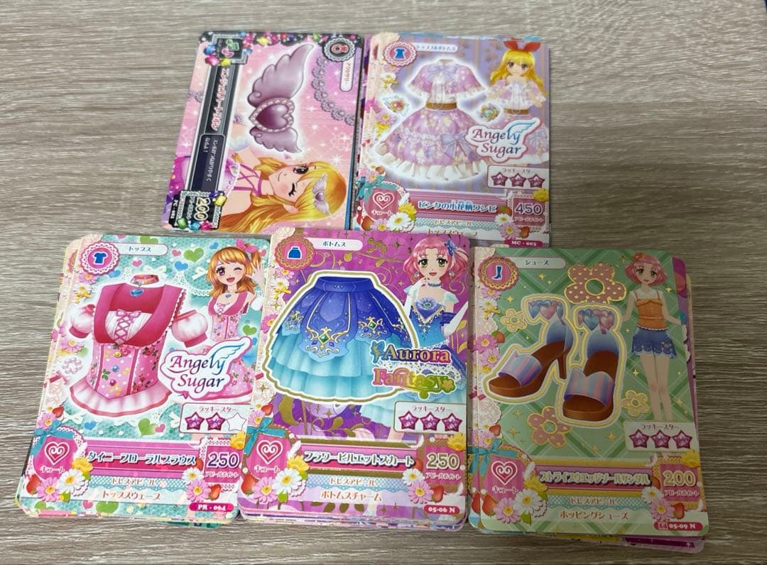 アイカツカードまとめ売り78枚セット - メルカリ