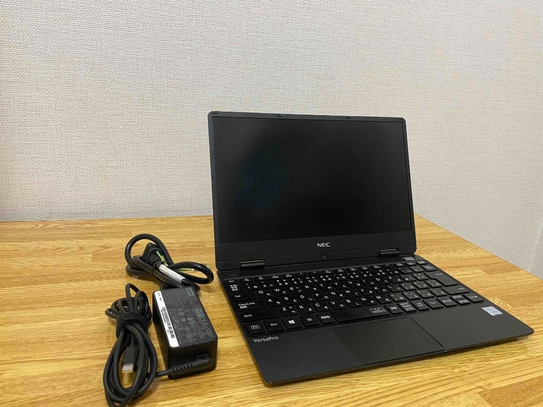 p*a様 軽くて薄くすぐ使える NEC PC Win11/SSD128GB/i5