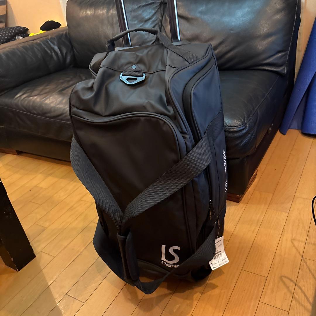 新品未使用　ルースイソンブラ　ブラック　キャリーケース 楽天市場】LZ STANDARD CARRY BAG ルースイソンブラ LUZeSOMBRA