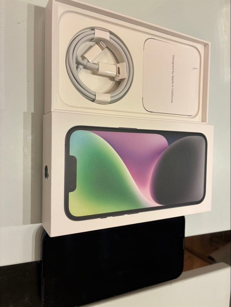 Apple iPhone 14 ブラック 本体 128GB