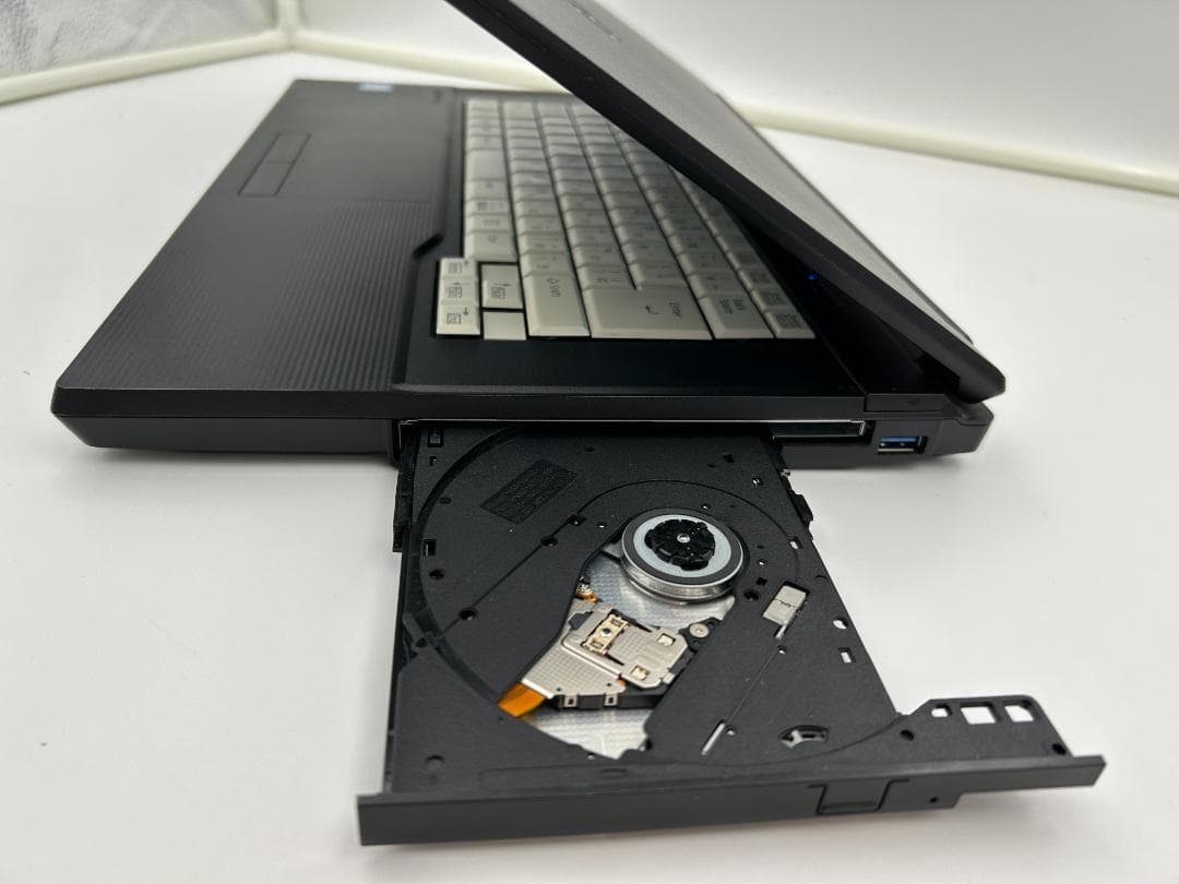 ノートパソコン core i5 windows11 オフィス付きA576/N