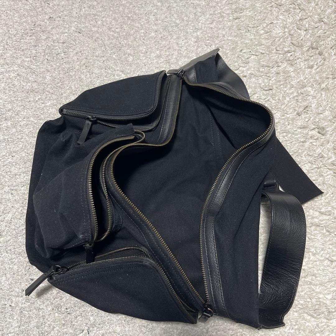 ドリスバンノッテン ブラック ボディバッグ キャンバス レザー