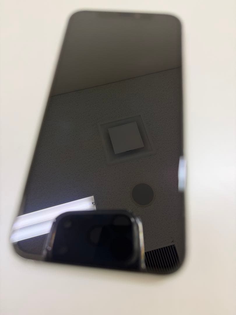 iPhone XS シルバー 64GB ジャンク品　液晶部品取り用