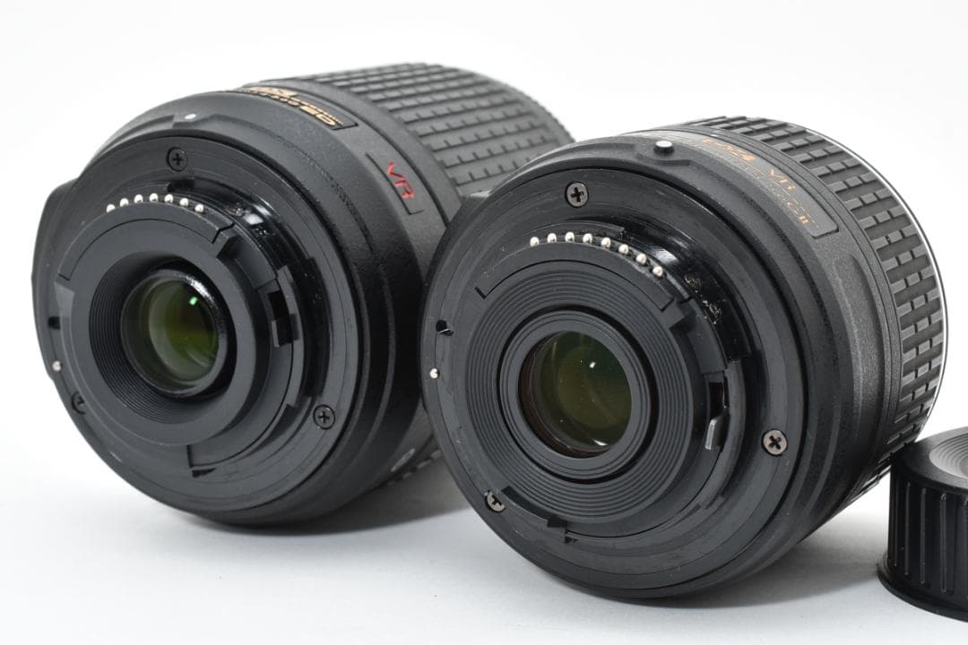 【新品級・完動】Nikon D5300 ダブルズーム VRレンズセット1127