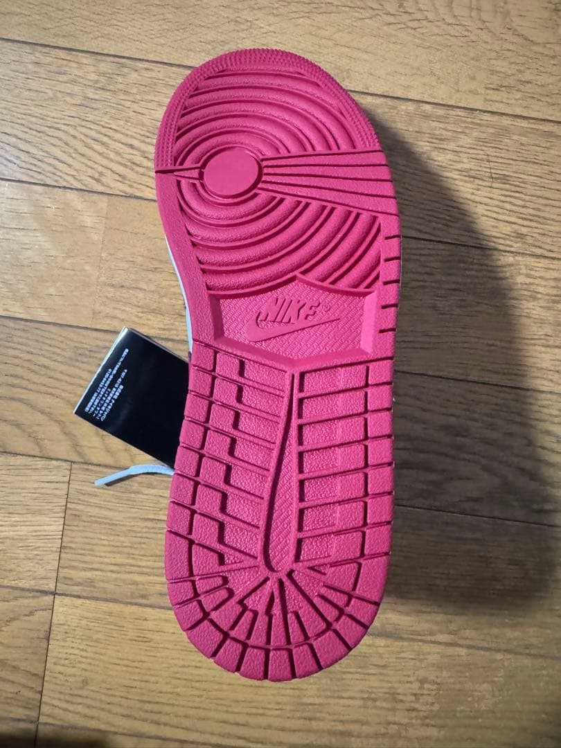 ◆本日21まで値下げ◆ 正規品ナイキ　エアジョーダン 1 LOW 25.5cm