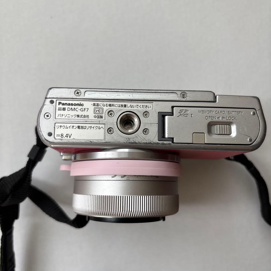 Panasonic LUMIX G ミラーレスカメラ レッド