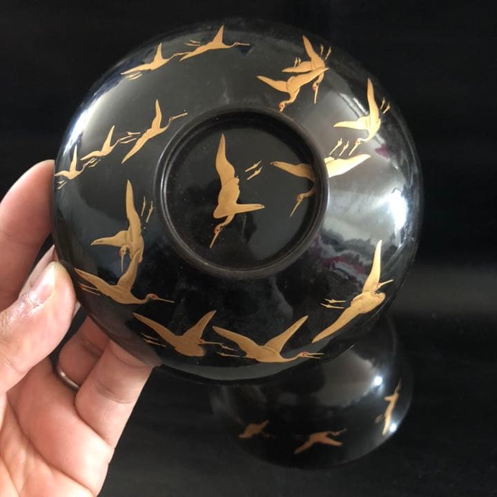 究極の美◼️蔵から黄金の鶴23羽が優雅に飛ぶ漆塗り蒔絵のお椀が出て来ました。 Amazon.co.jp: 究極の美蔵から黄金の鶴23羽が優雅に飛ぶ漆塗り蒔絵の
