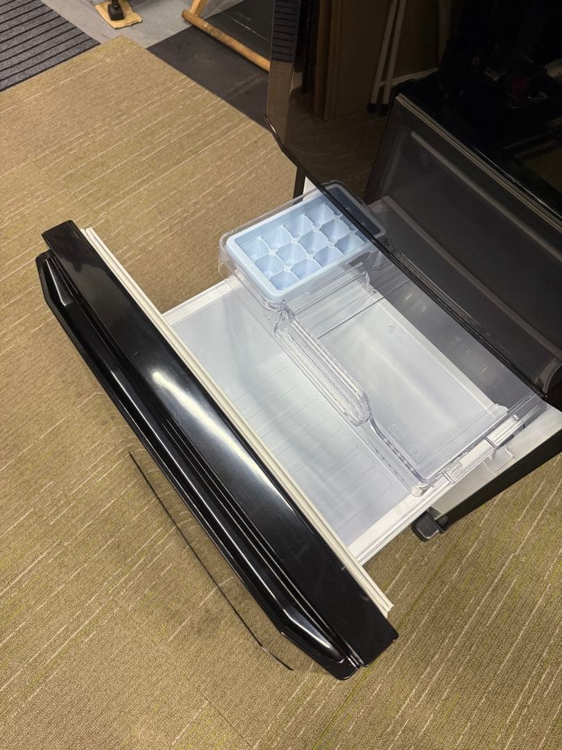 【洗浄消毒作業済】三菱　146L 冷凍冷蔵庫　MR-P15Z-B1