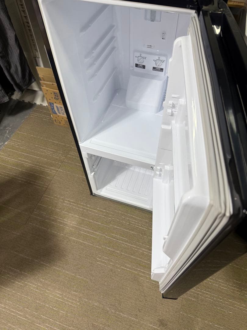 【洗浄消毒作業済】三菱　146L 冷凍冷蔵庫　MR-P15Z-B1