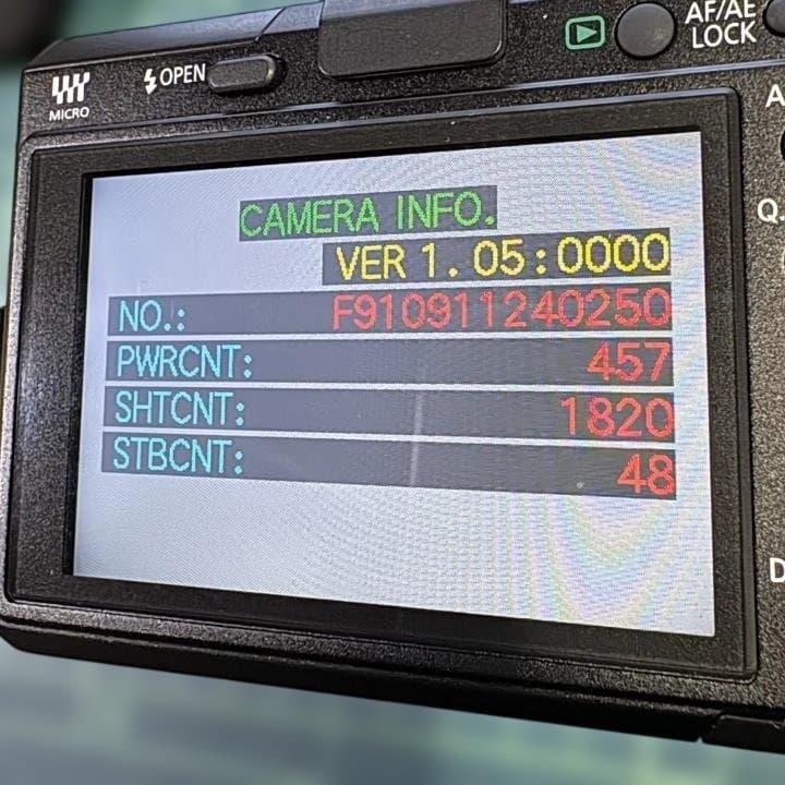 【美品】Panasonic LUMIX DMC-GF1 ブラック