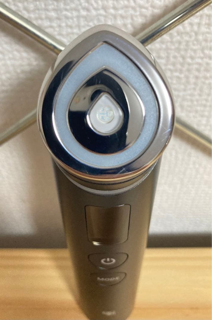 ☆超美品！ AGE-R ブースタープロ 美顔器 メディキューブ medicube