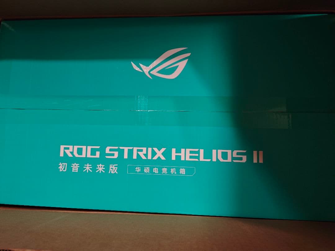 Asus Rog GX601s Helios II ミクエディション　大陸版
